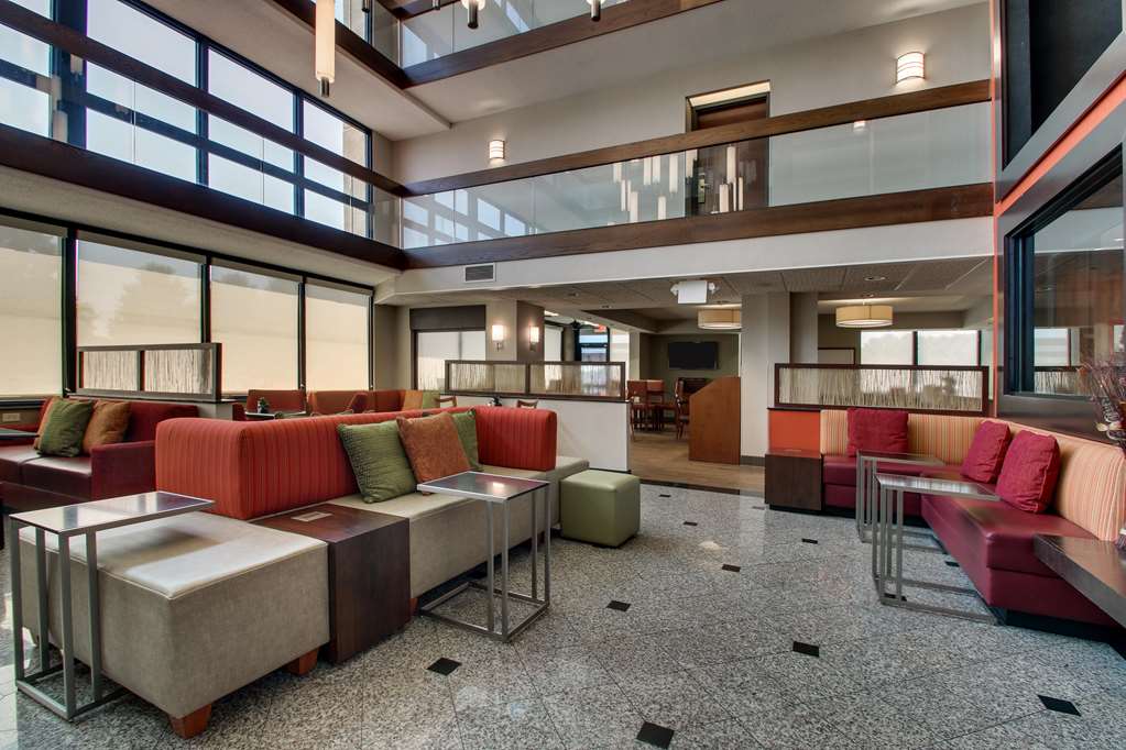 Drury Inn & Suites Evansville East - photo 6