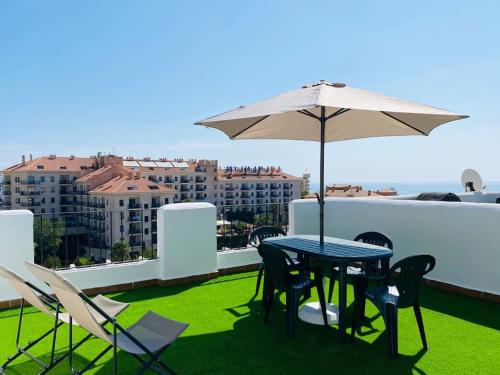 Fantastico Duplex Con Piscina Parking & Solarium