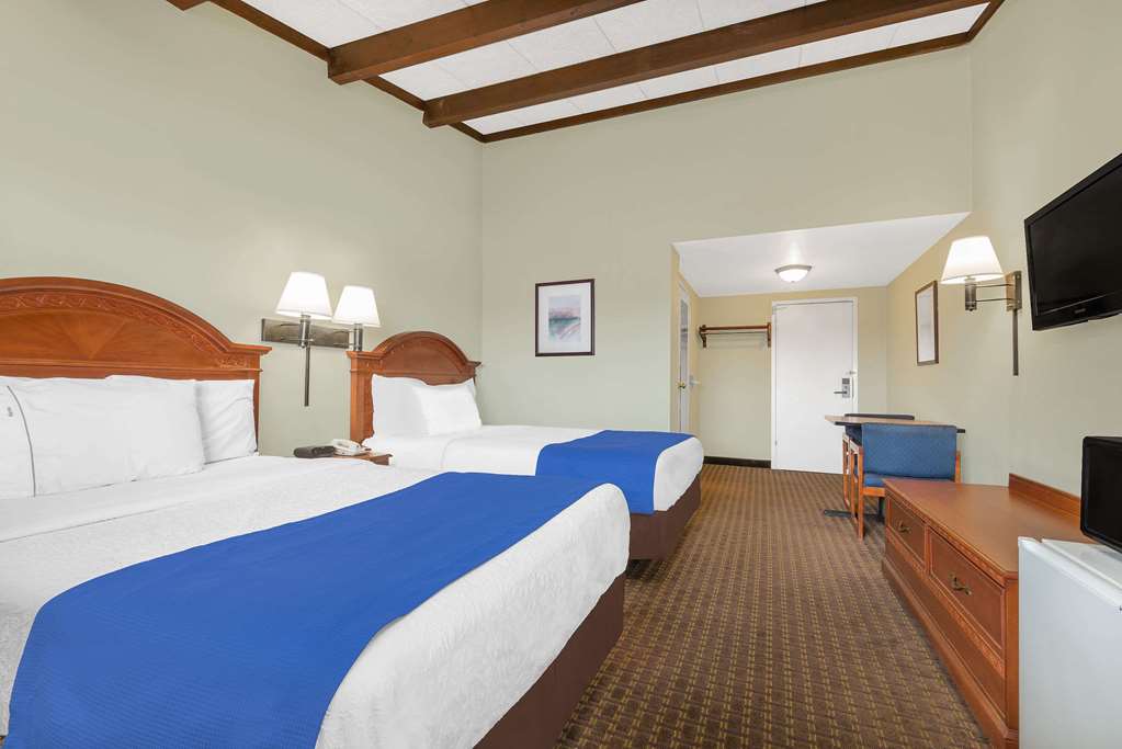 Travelodge by Wyndham Lima OH - photo 8