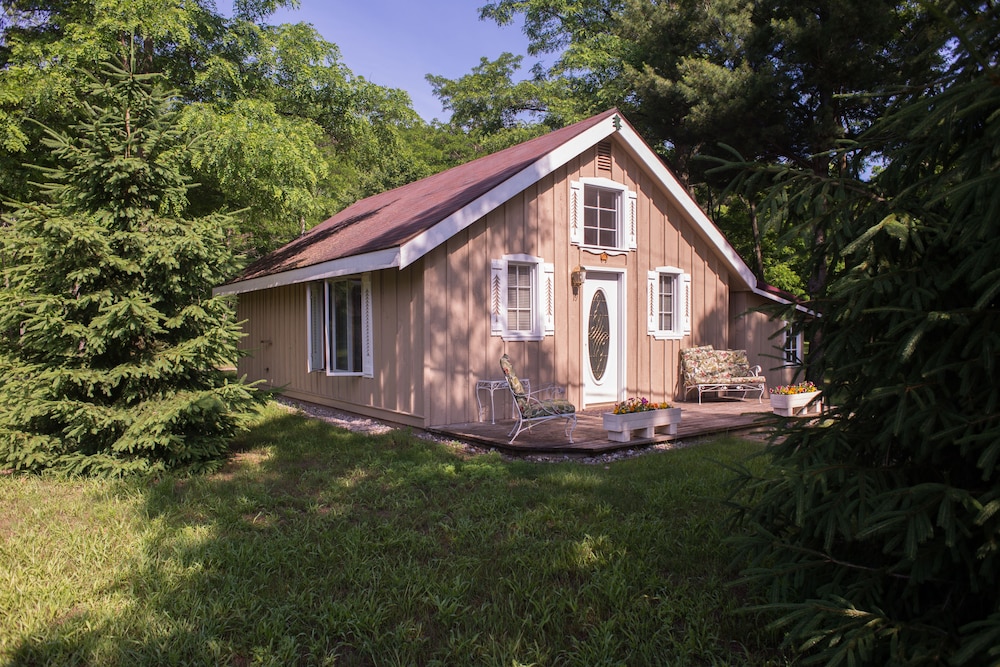 M 22 Inn Suttons Bay - photo 39