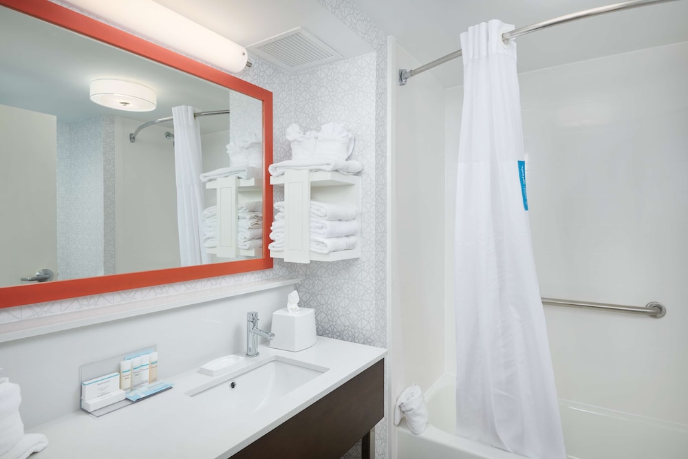 Hampton Inn Wilmington Medical Park - photo 29
