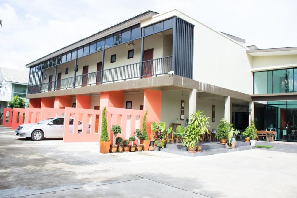The Pool Resort - last minute hotel in Bangkok