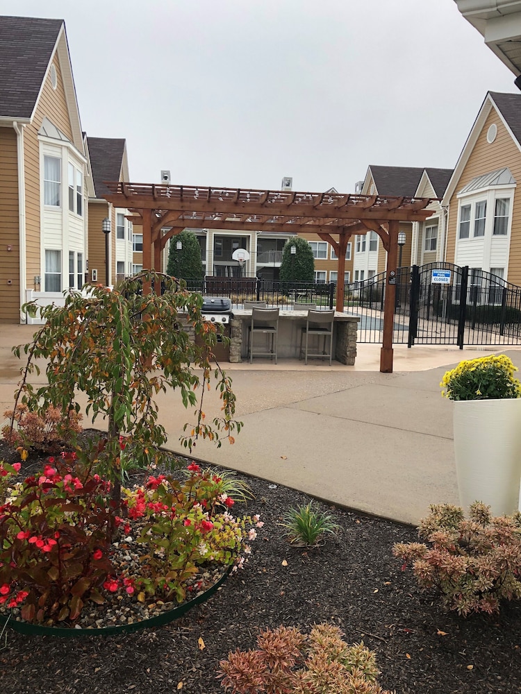 Homewood Suites by Hilton Windsor Locks Hartford - photo 41