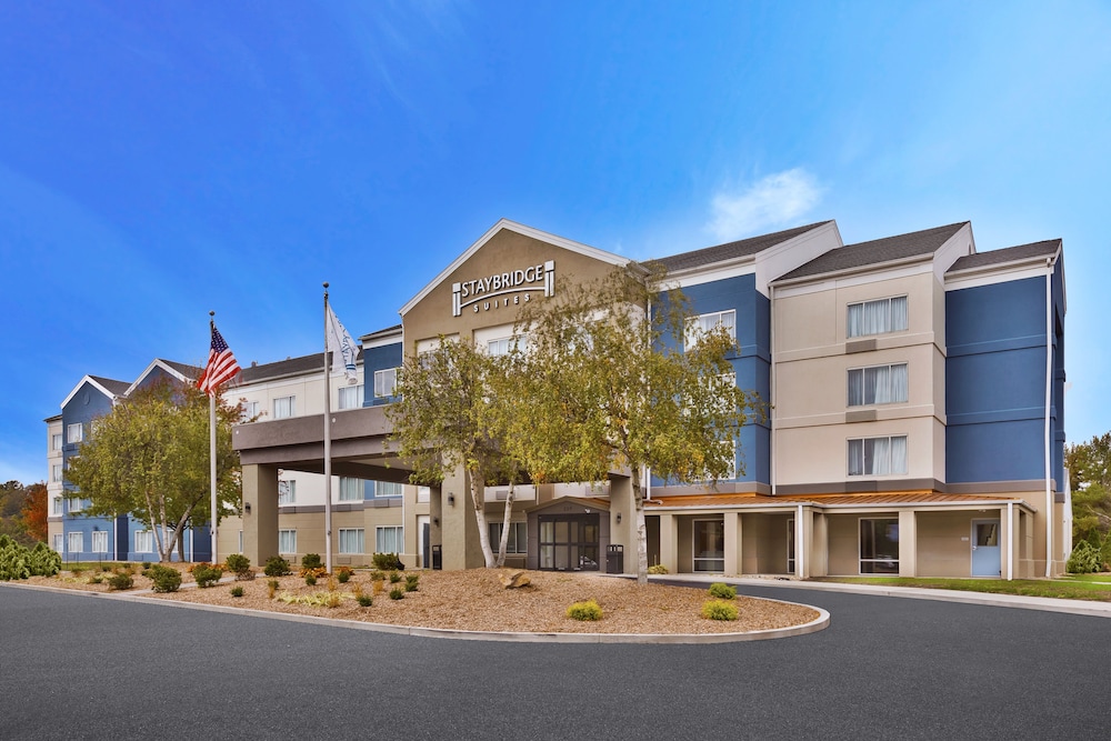 Staybridge Suites Pittsburgh Airport by IHG - photo 24