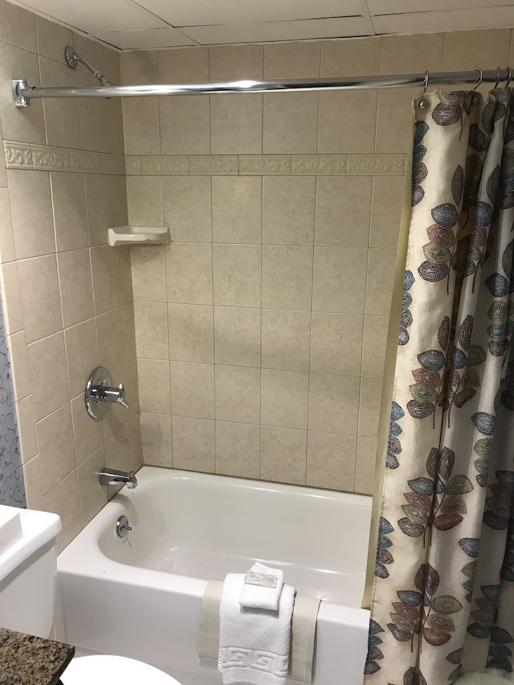Heritage Hotel Lancaster - photo 15