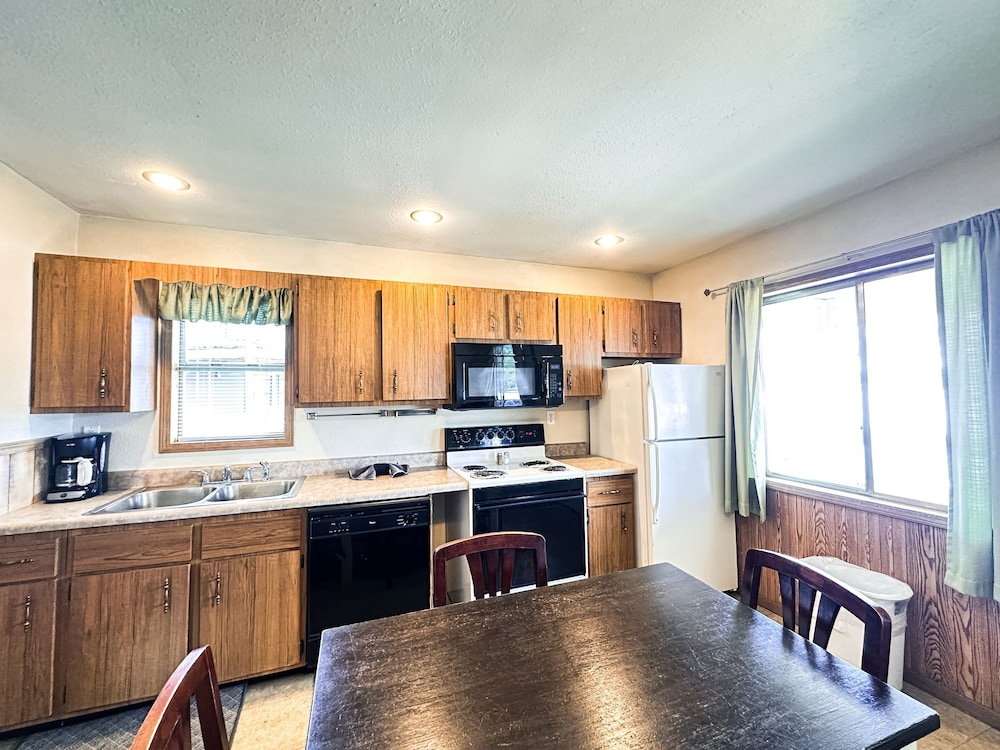 Alhonna Resort LLC - photo 110