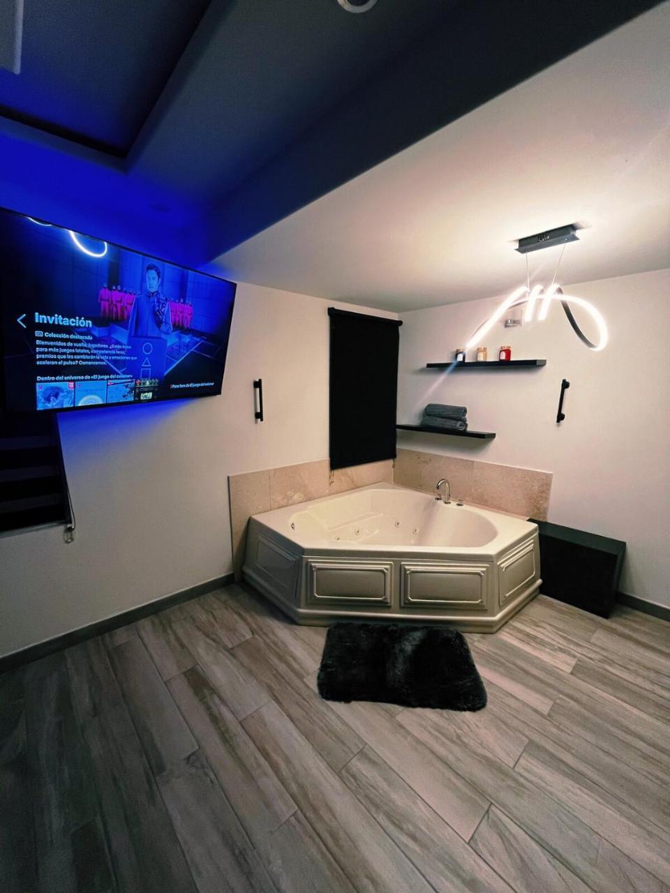 Axel Suites Diamante Jacuzzi 21329755 — Ciudad Delicias