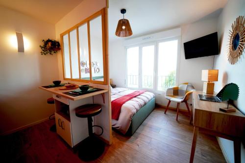 Stosy Gare in Caen, France