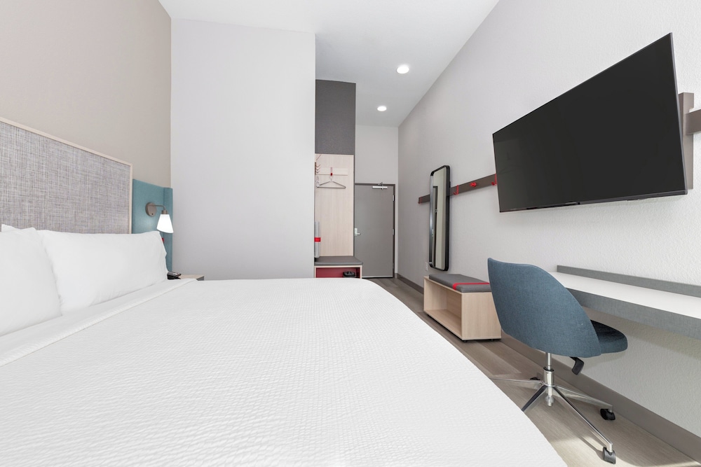 avid hotel Austin NW Lakeline by IHG - photo 17