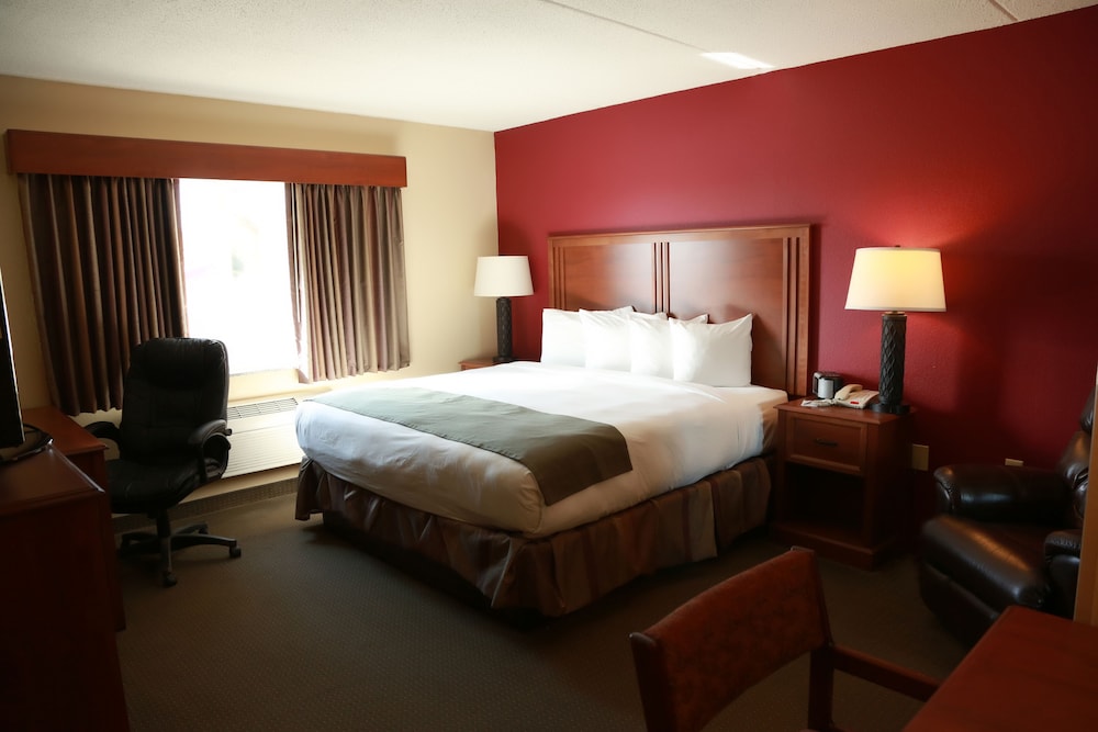 AmericInn by Wyndham McAlester - photo 6