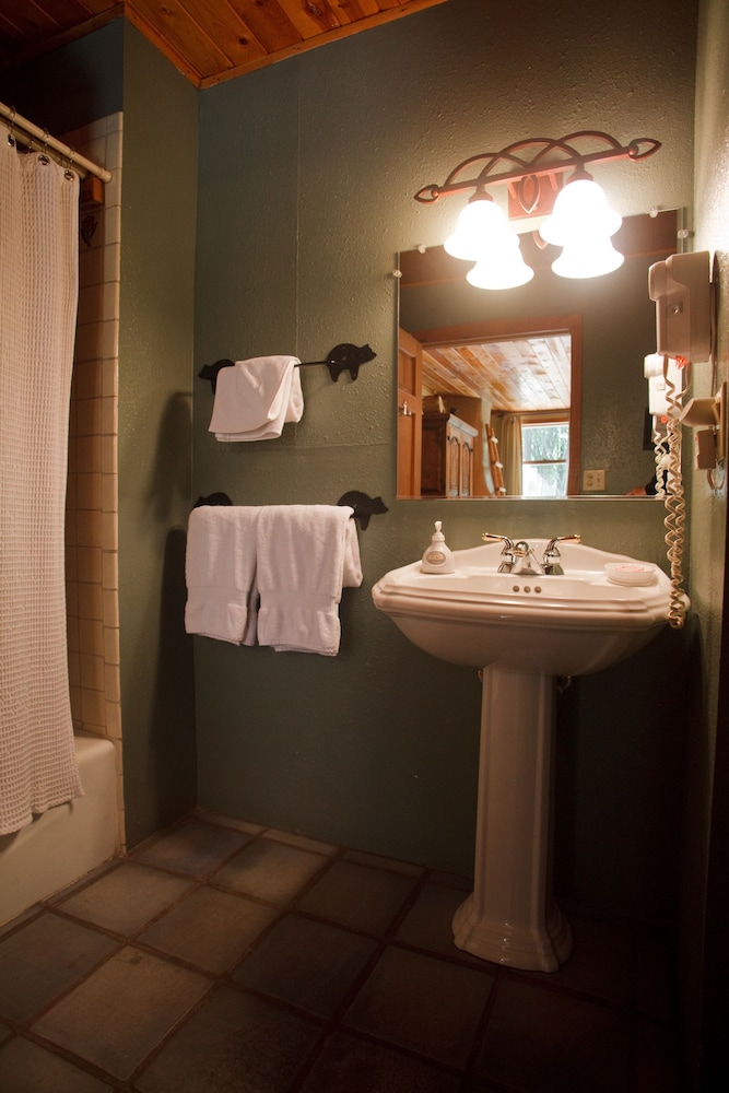 Dreamcatcher Bed and Breakfast - photo 75