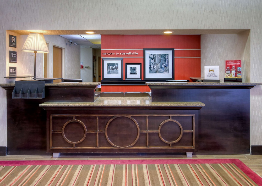 Hampton Inn Russellville - photo 3