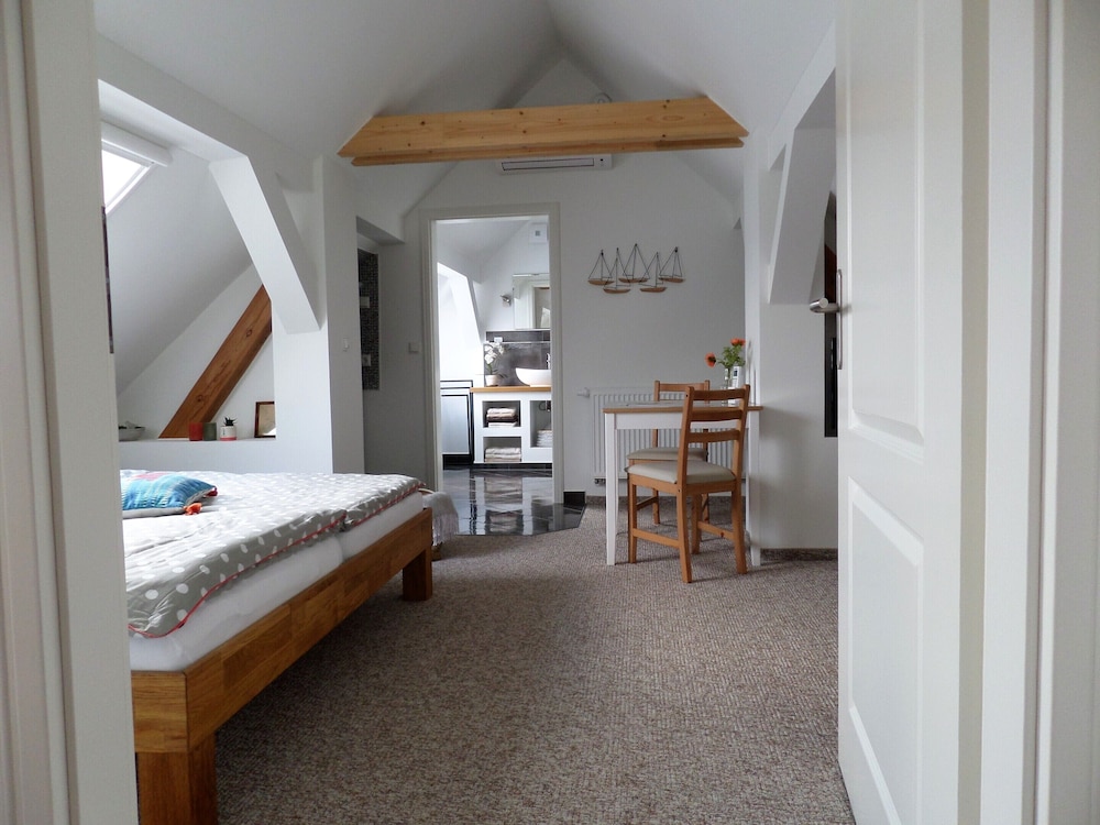 Elbflair — 4-Star Luxury Hotel in Elster, Germany