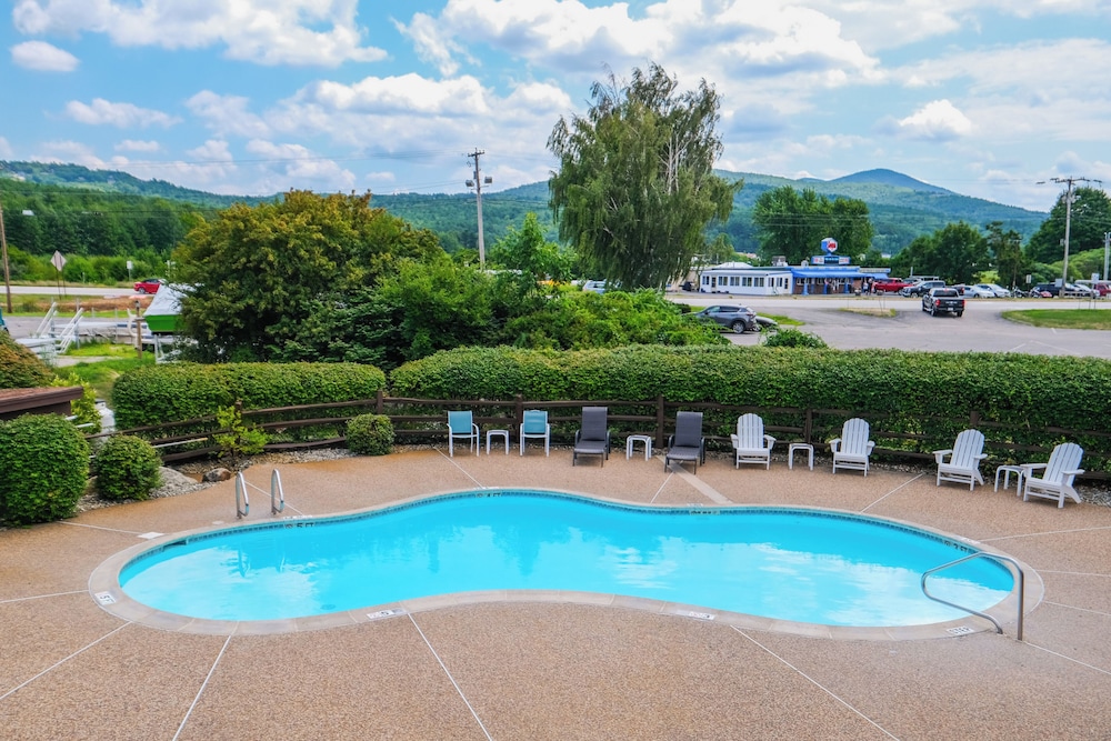 Fireside Inn & Suites Gilford - photo 52