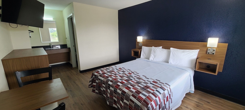 Red Roof Inn Byron - photo 7