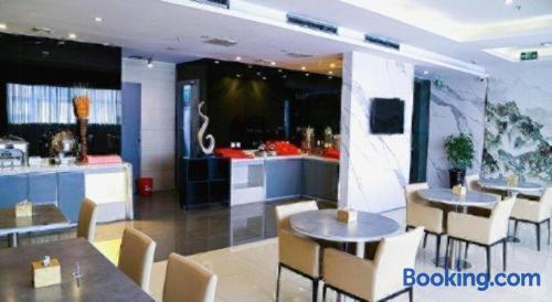 Jinjiang Inn — hotel in Qian'an
