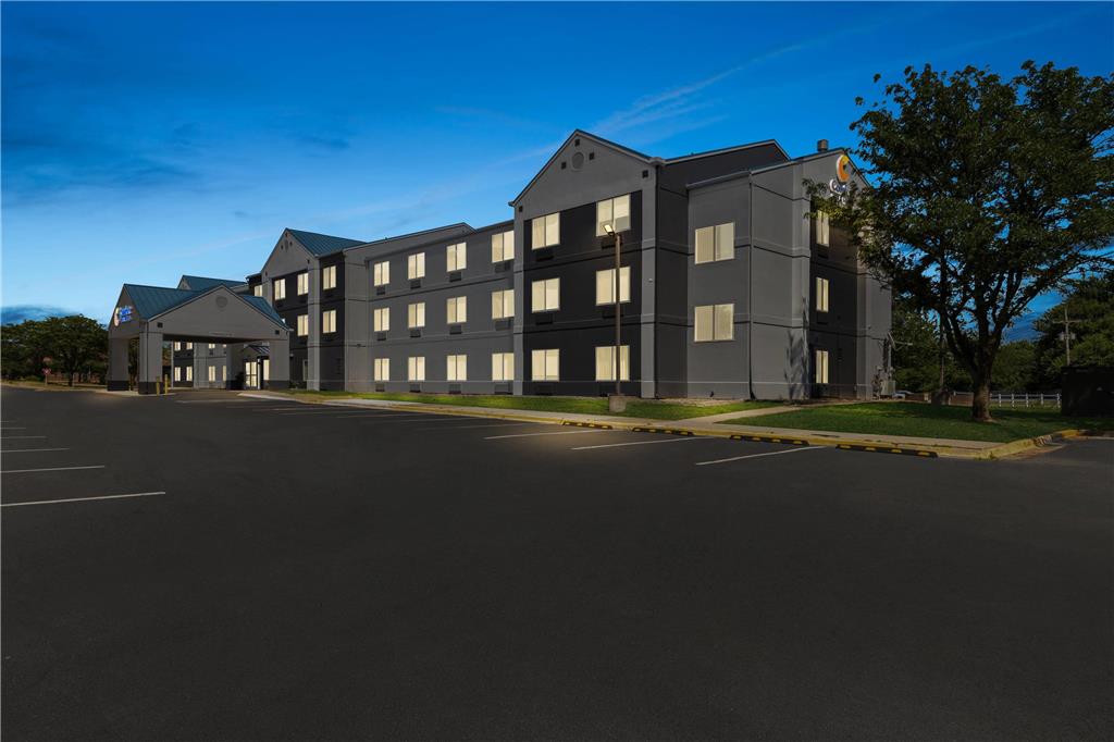 Comfort Inn & Suites Olathe Kansas City - photo 8