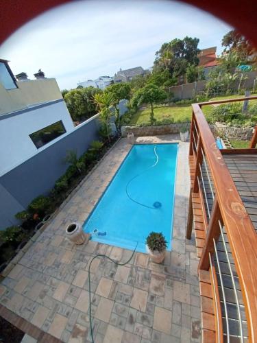 Stunning apartment with ocean views and Table Mountain