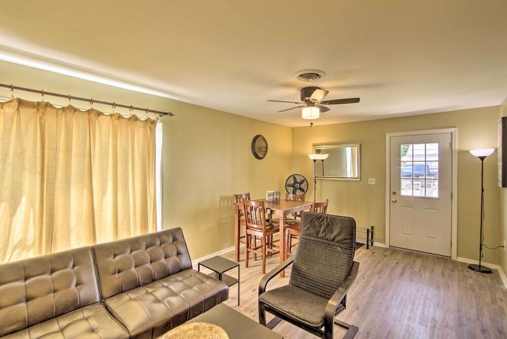 Royal Oak Hideaway: 15 Mi to Downtown Detroit — hotel in Royal Oak