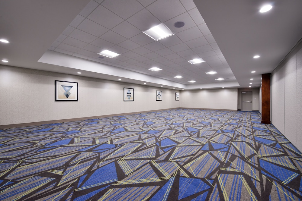Holiday Inn Express Bethlehem by IHG - photo 41
