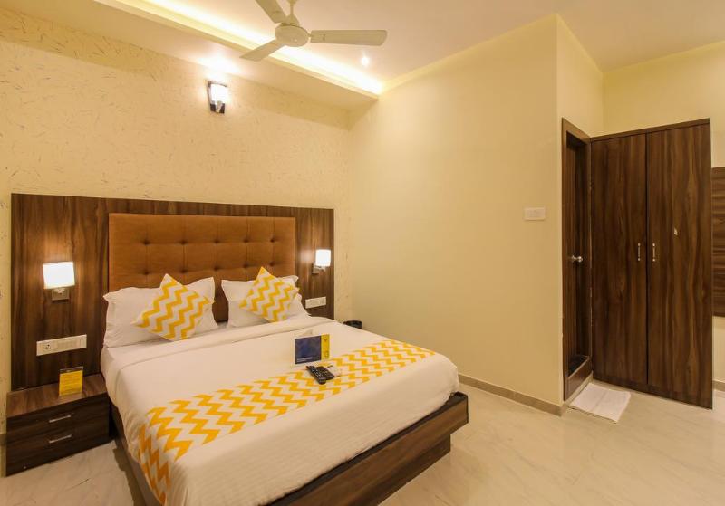 FabHotel Amour Andheri East