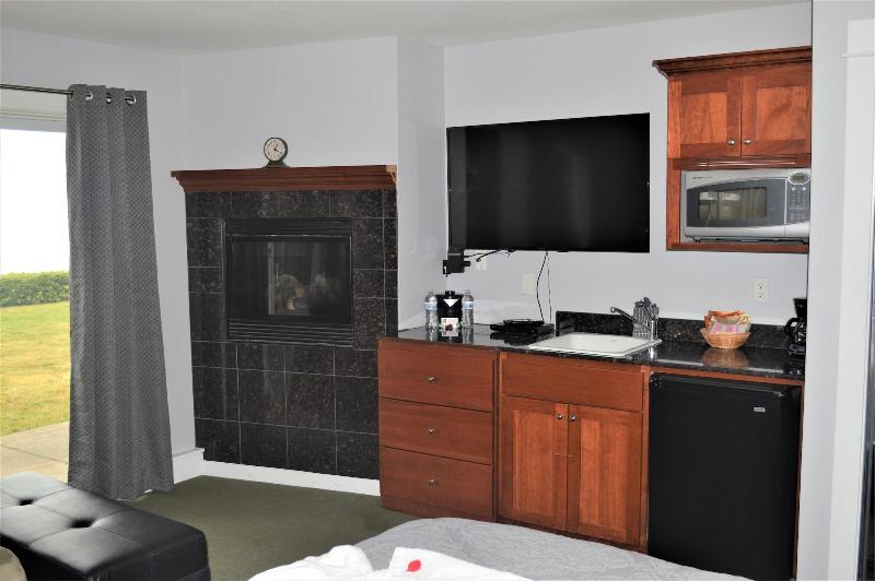 Starfish Manor Oceanfront Hotel - photo 20