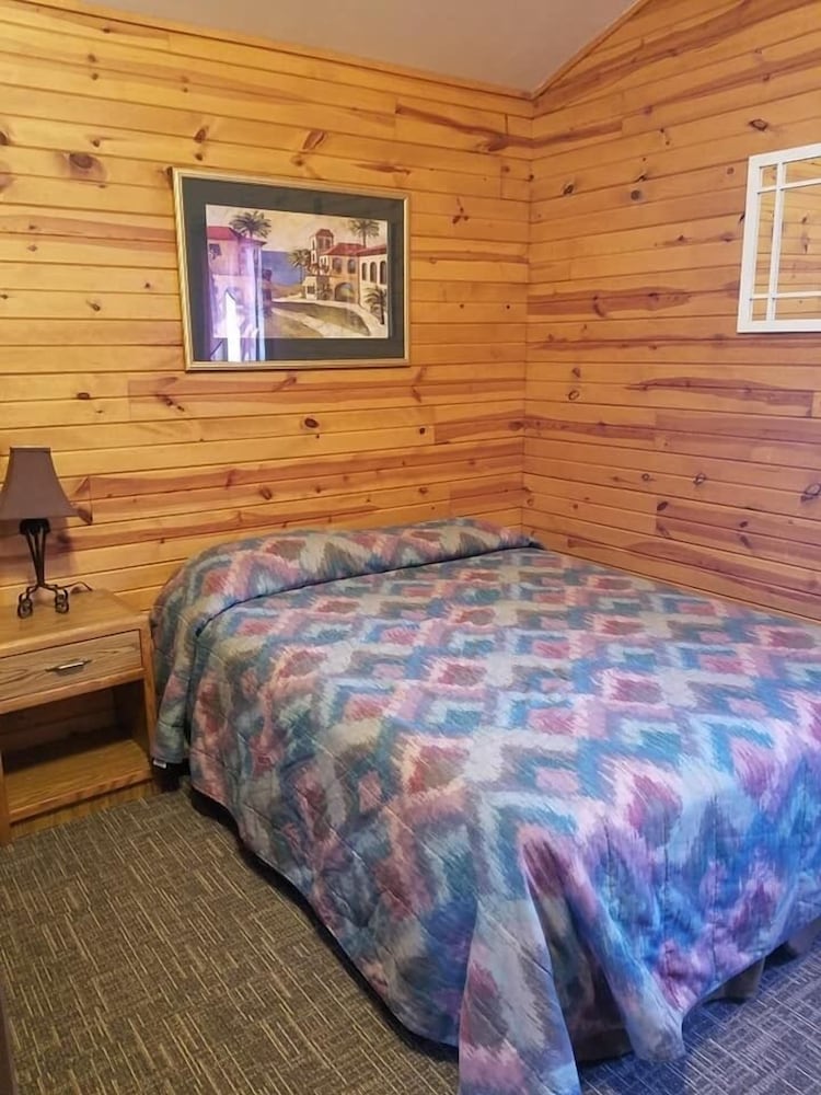 Elk Creek Resort - photo 7