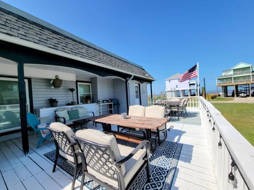 Sea La Vie your beach house oasis — 4-Star Luxury Hotel in Freeport, United States