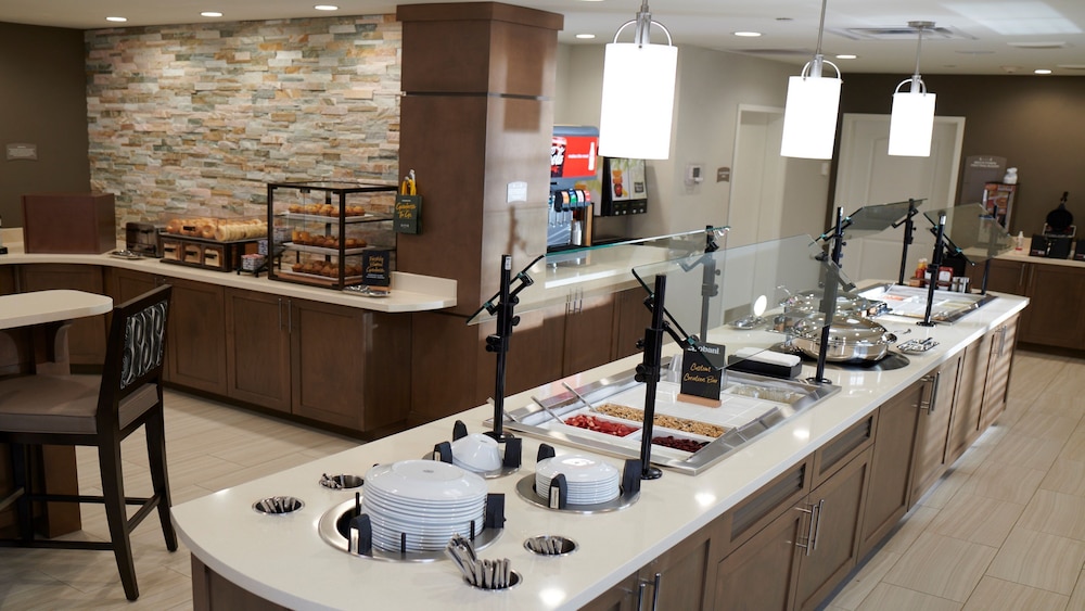 Staybridge Suites Southgate Detroit Area - photo 30