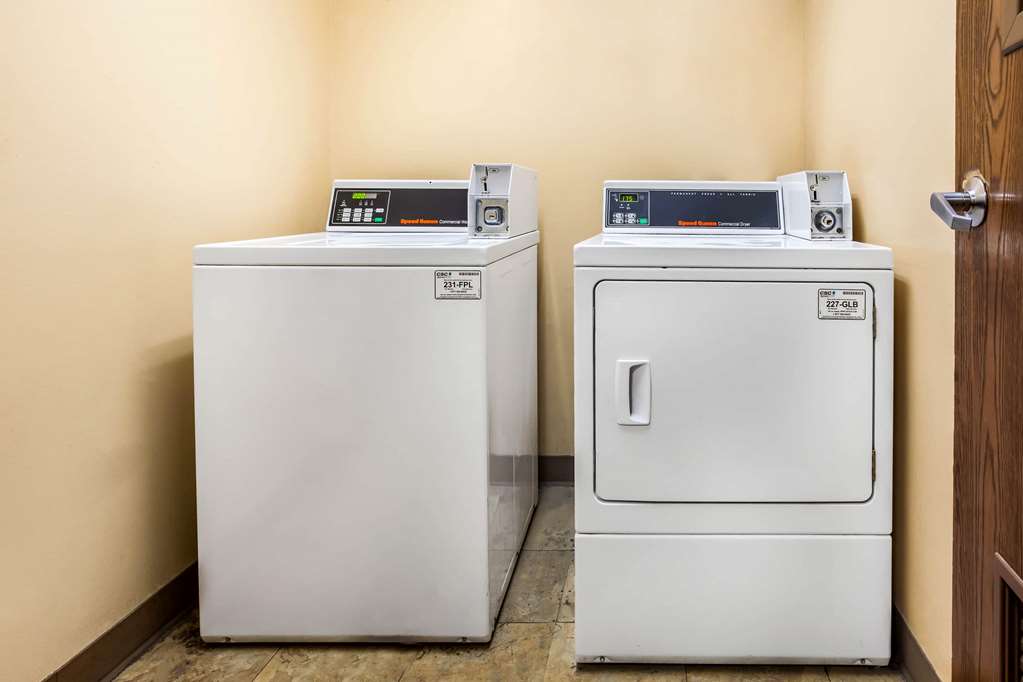 La Quinta Inn by Wyndham Detroit Southgate - photo 30