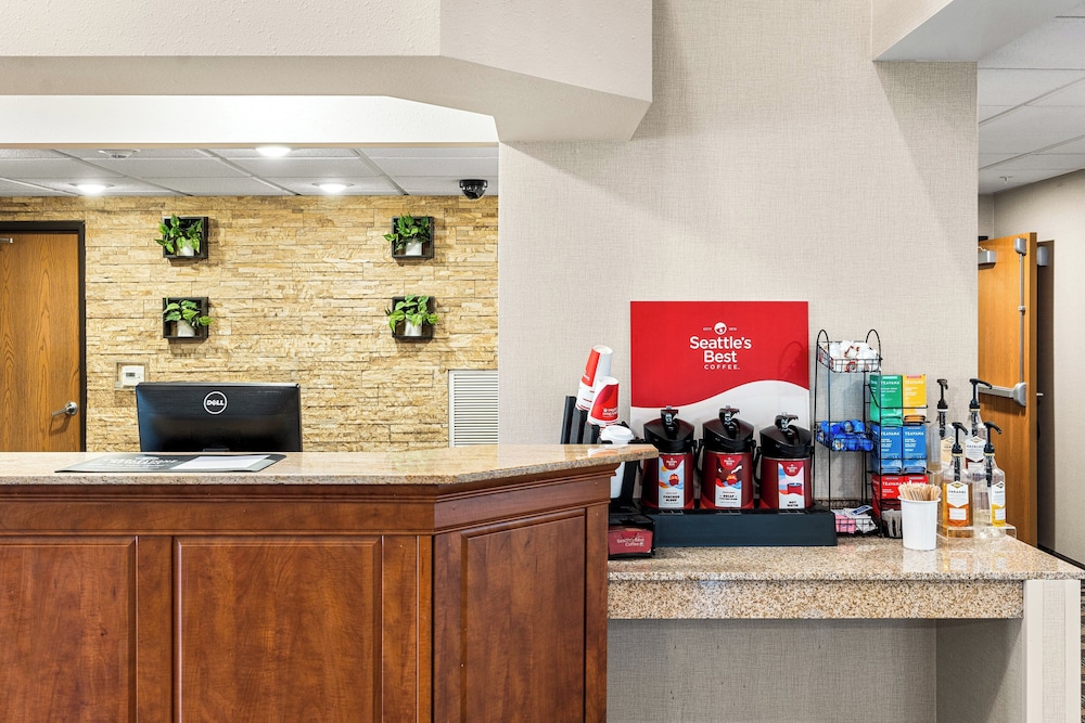 Boarders Inn & Suites Shawano - photo 61