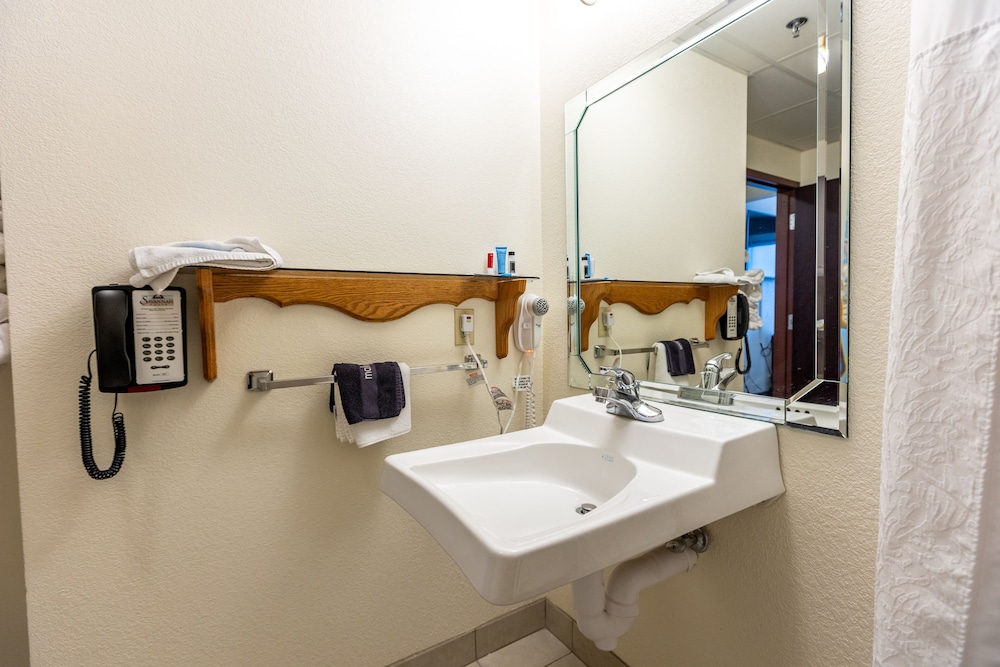 Savannah House Hotel - photo 39