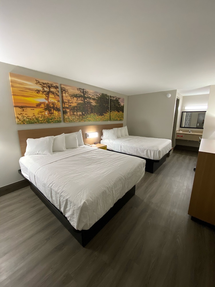 Red Roof Inn Leeds - photo 7