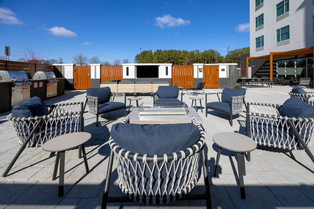 Fairfield by Marriott Inn & Suites Canton Riverstone Parkway - photo 24