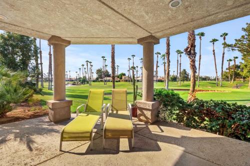 3rd Hole Hideaway A Golf Dream at Desert Princess — hotel in Cathedral City