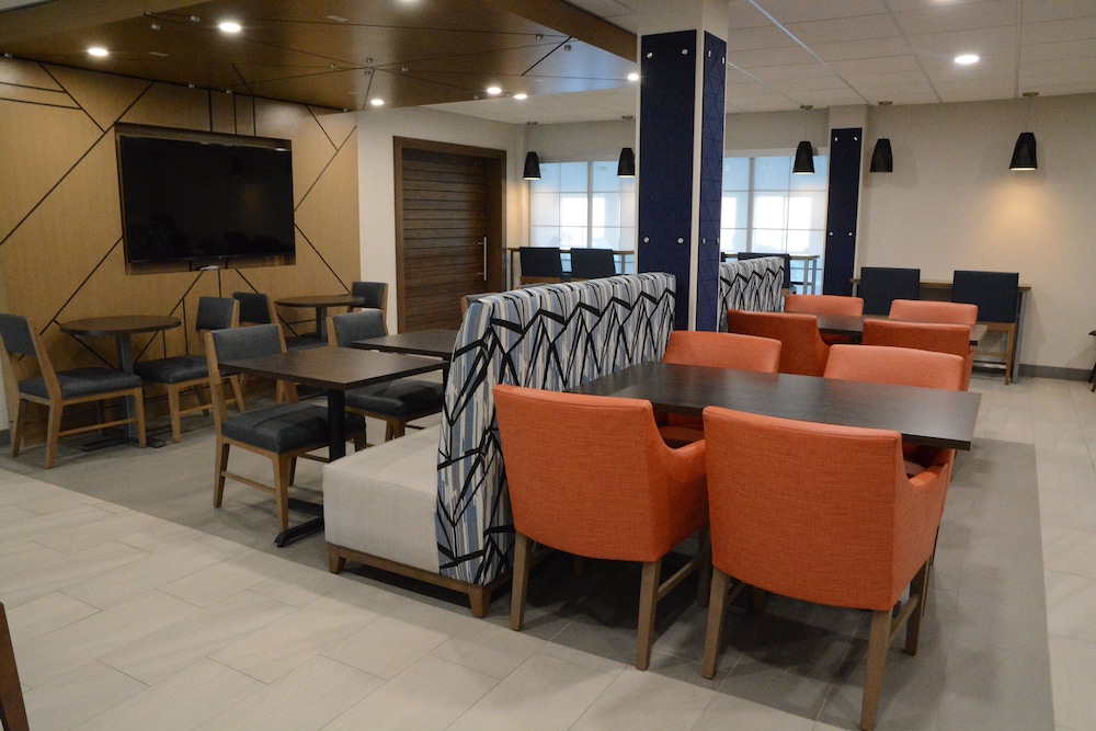 Holiday Inn Express Athens - photo 13