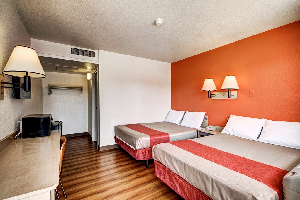 Park Inn by Radisson Wells - photo 15
