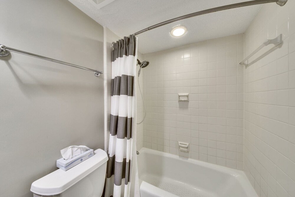 Hickory Cove 52 - photo 9