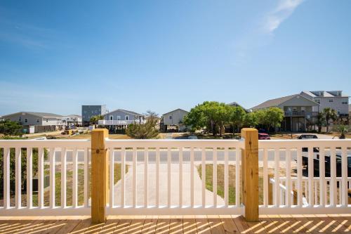 Changes In L'Attitude by Oak Island Accommodations - photo 30