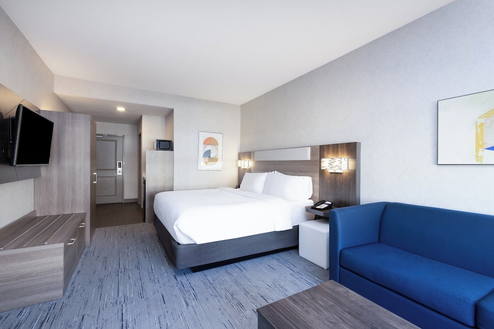 Holiday Inn Express Hotel & Suites Missoula by IHG - photo 15