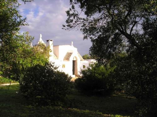 Trullo Primitivo — 4-Star Luxury Hotel in Ceglie Messapica, Italy