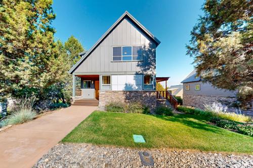 Relaxing Retreat At Eagle Crest — Redmond