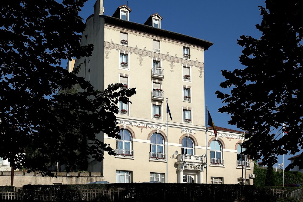 Hotel Club Cosmos — Contrexeville