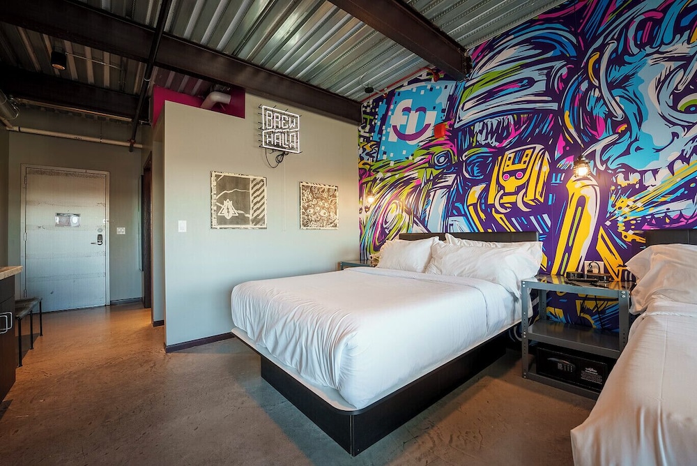 Brewhalla Hotel - photo 6