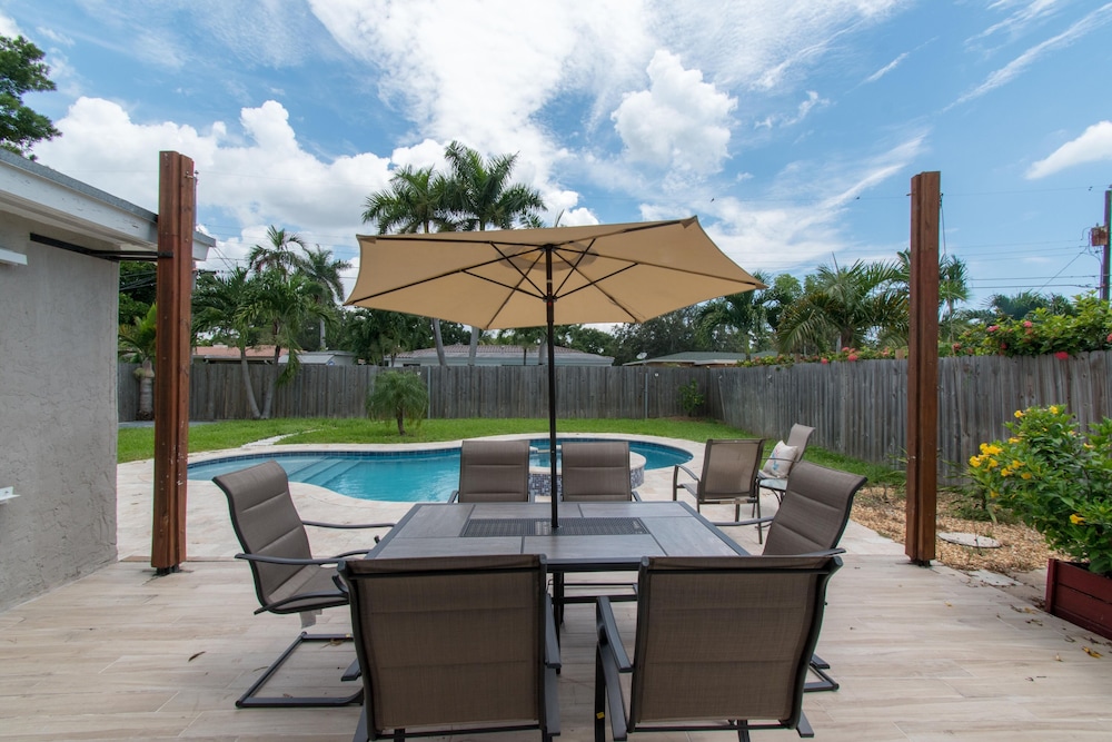 Private Pool 3BR all new Modern Furniture - photo 20