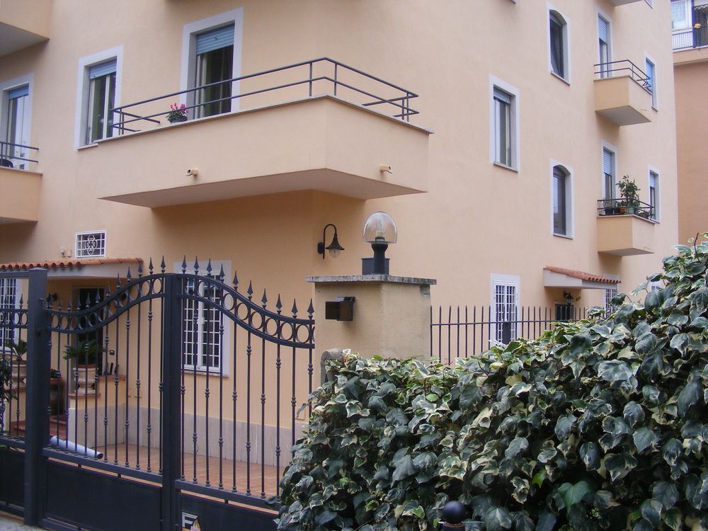 Gli Alloggi Di Papà — 4-Star Luxury Hotel in Rome, Italy