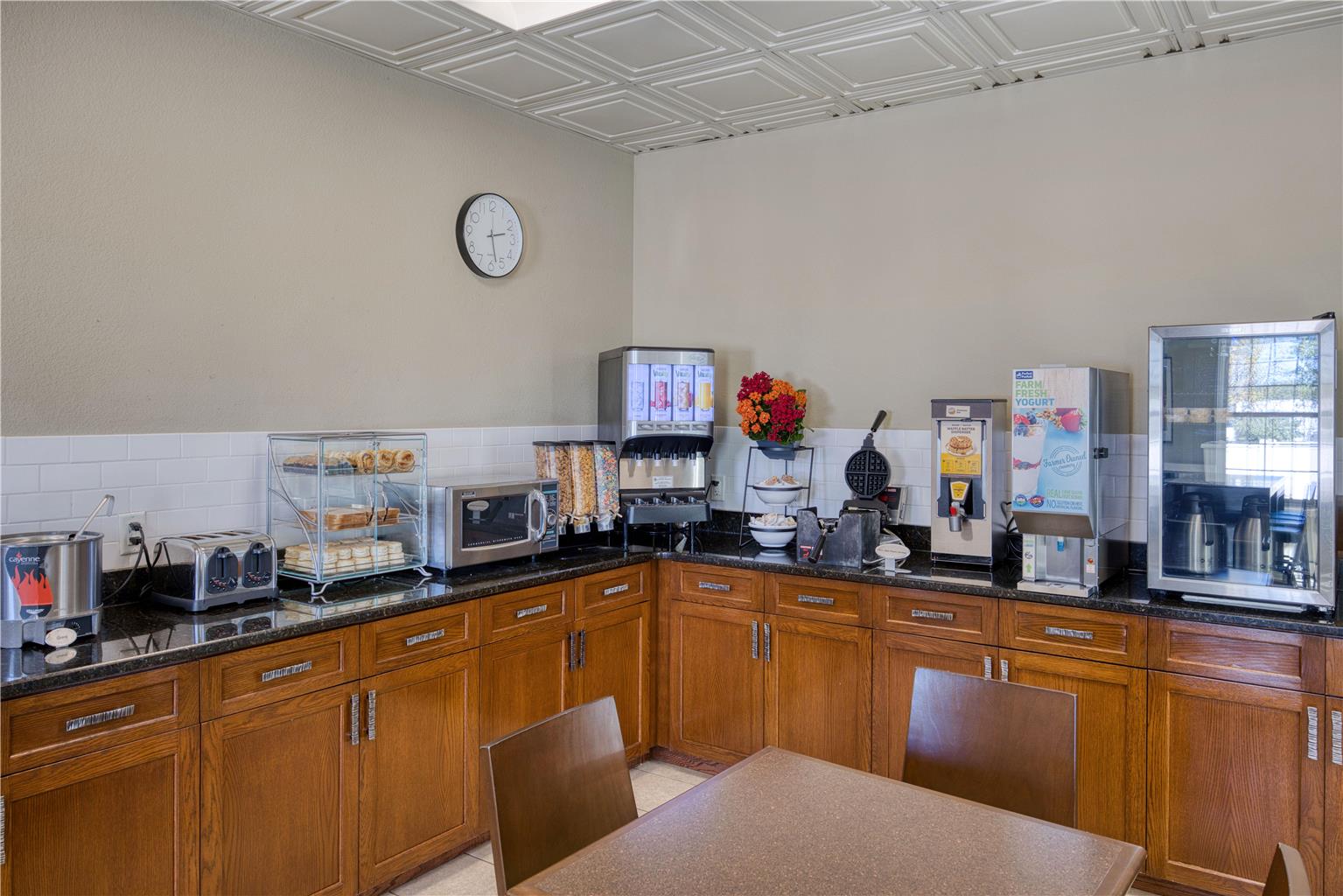 Best Western Hendersonville Inn - photo 25