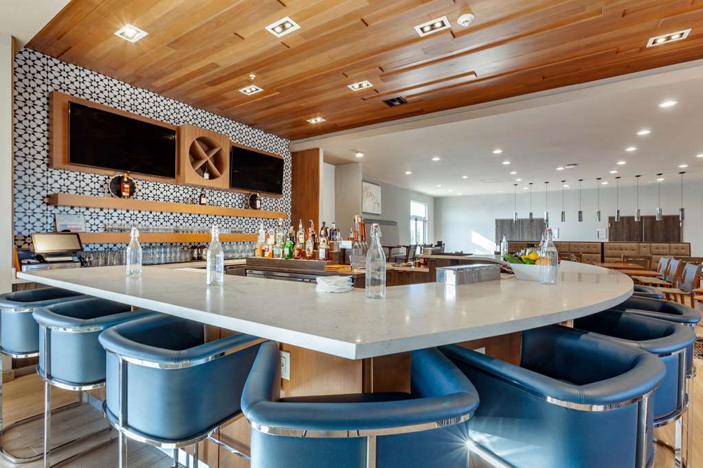 Cambria Hotel Richardson Dallas - photo 37