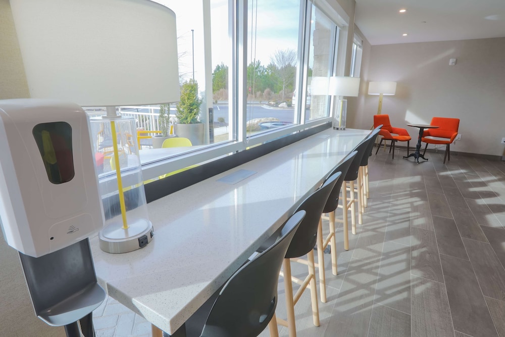 Home2 Suites by Hilton Cumming Atlanta GA - photo 9