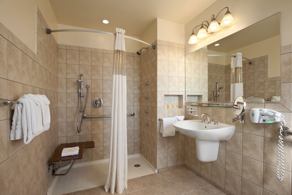 Hotel Versey Chicago Lincoln Park - photo 34